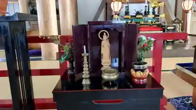 成田山札幌別院新栄寺の仏像