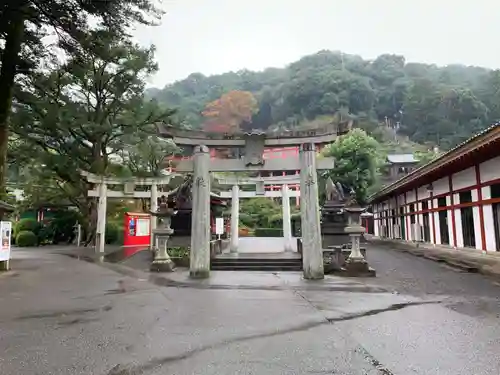 祐徳稲荷神社の鳥居