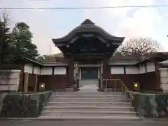 成覚寺の山門