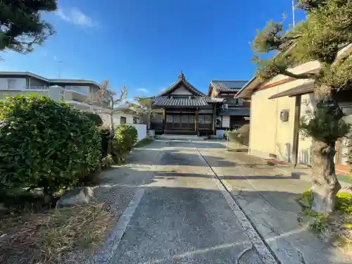 信行寺(滋賀県)