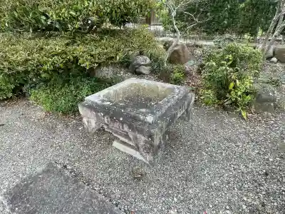 法雲寺の{uncategorized: "未分類", other: "その他", undefined: "問題あり", building: "その他建物", grave: "お墓", sacred_gate: "鳥居", guardian: "狛犬", statue: "像", buddha: "仏像", history: "歴史", nature: "自然", garden: "庭園", animal: "動物", pagoda: "塔", temizu: "手水舎", mountain_gate: "山門・神門", sanctuary: "本殿・本堂", subordinate: "末社・摂社", art: "芸術", scenery: "景色", jizo: "地蔵", ema: "絵馬", goshuin: "御朱印", omikuji: "おみくじ", items: "授与品その他", amulet: "お守り", goshuincho: "御朱印帳", eats: "食事", festival: "お祭り", votive_dance: "神楽", shichigosan: "七五三参", wedding: "結婚式", experience: "体験その他", initially: "初詣", around: "周辺", anti_infection: "感染症対策"}