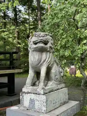 山中諏訪神社(山梨県)