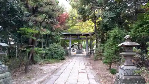 春日部八幡神社の景色