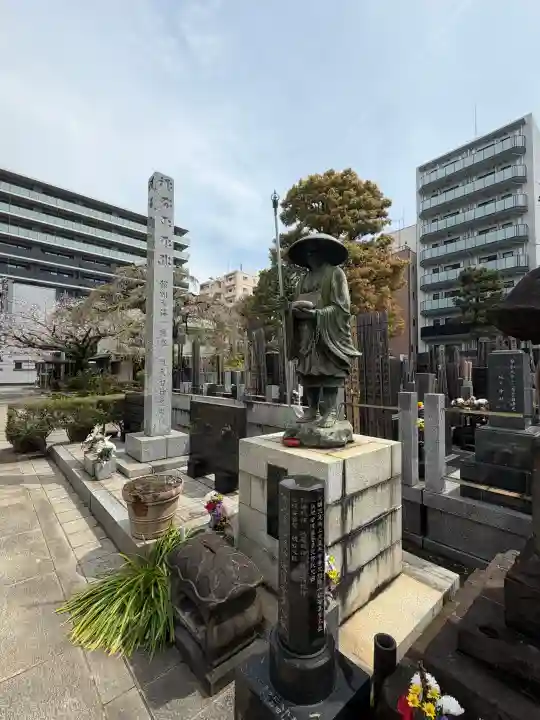 金藏院の{uncategorized: "未分類", other: "その他", undefined: "問題あり", building: "その他建物", grave: "お墓", sacred_gate: "鳥居", guardian: "狛犬", statue: "像", buddha: "仏像", history: "歴史", nature: "自然", garden: "庭園", animal: "動物", pagoda: "塔", temizu: "手水舎", mountain_gate: "山門・神門", sanctuary: "本殿・本堂", subordinate: "末社・摂社", art: "芸術", scenery: "景色", jizo: "地蔵", ema: "絵馬", goshuin: "御朱印", omikuji: "おみくじ", items: "授与品その他", amulet: "お守り", goshuincho: "御朱印帳", eats: "食事", festival: "お祭り", votive_dance: "神楽", shichigosan: "七五三参", wedding: "結婚式", experience: "体験その他", initially: "初詣", around: "周辺", anti_infection: "感染症対策"}