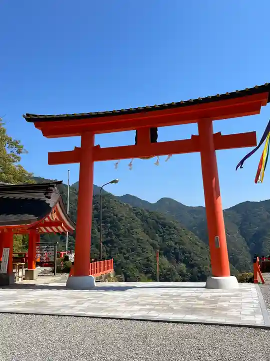 熊野那智大社(和歌山県)