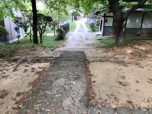 神坐日向神社（大神神社摂社）のその他建物