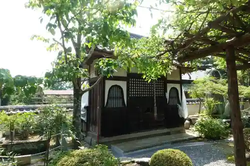 穴太寺の末社・摂社