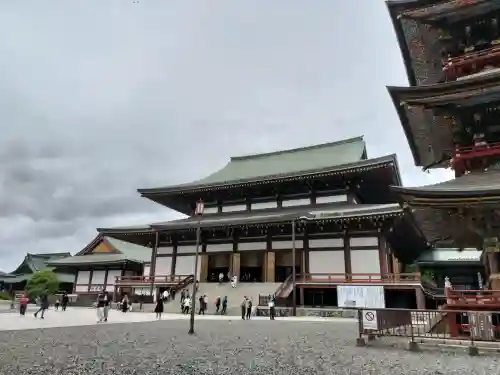成田山新勝寺の{uncategorized: "未分類", other: "その他", undefined: "問題あり", building: "その他建物", grave: "お墓", sacred_gate: "鳥居", guardian: "狛犬", statue: "像", buddha: "仏像", history: "歴史", nature: "自然", garden: "庭園", animal: "動物", pagoda: "塔", temizu: "手水舎", mountain_gate: "山門・神門", sanctuary: "本殿・本堂", subordinate: "末社・摂社", art: "芸術", scenery: "景色", jizo: "地蔵", ema: "絵馬", goshuin: "御朱印", omikuji: "おみくじ", items: "授与品その他", amulet: "お守り", goshuincho: "御朱印帳", eats: "食事", festival: "お祭り", votive_dance: "神楽", shichigosan: "七五三参", wedding: "結婚式", experience: "体験その他", initially: "初詣", around: "周辺", anti_infection: "感染症対策"}