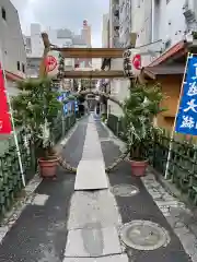 烏森神社の鳥居