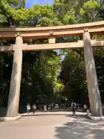 明治神宮の{uncategorized: "未分類", other: "その他", undefined: "問題あり", building: "その他建物", grave: "お墓", sacred_gate: "鳥居", guardian: "狛犬", statue: "像", buddha: "仏像", history: "歴史", nature: "自然", garden: "庭園", animal: "動物", pagoda: "塔", temizu: "手水舎", mountain_gate: "山門・神門", sanctuary: "本殿・本堂", subordinate: "末社・摂社", art: "芸術", scenery: "景色", jizo: "地蔵", ema: "絵馬", goshuin: "御朱印", omikuji: "おみくじ", items: "授与品その他", amulet: "お守り", goshuincho: "御朱印帳", eats: "食事", festival: "お祭り", votive_dance: "神楽", shichigosan: "七五三参", wedding: "結婚式", experience: "体験その他", initially: "初詣", around: "周辺", anti_infection: "感染症対策"}