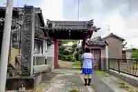 洞仙寺の山門・神門