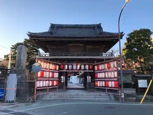 本覚寺の山門