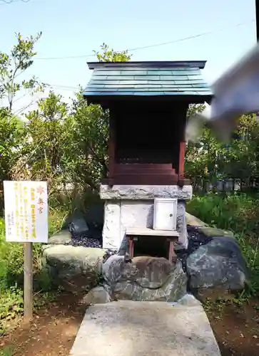 麻賀多神社の末社