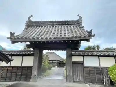 等観寺の山門・神門