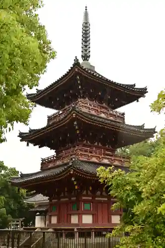 鶴林寺(兵庫県)