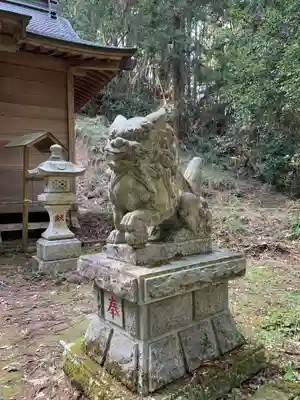 白山神社の狛犬