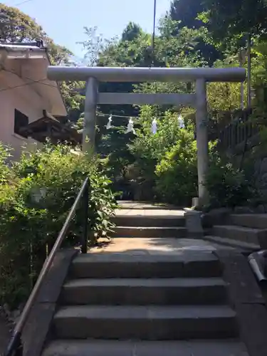 御霊神社の鳥居