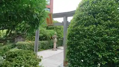 恵比寿神社（恵比寿ガーデンプレイス）の鳥居