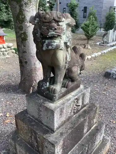 神明社の狛犬