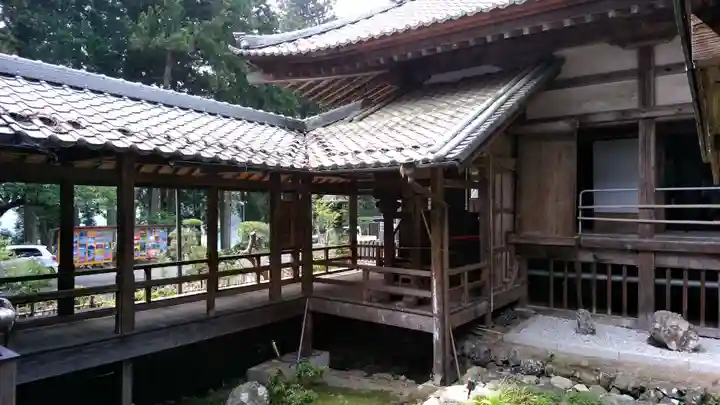 妙法寺の本殿・本堂