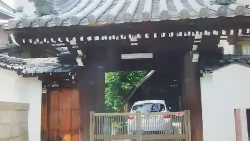 専定寺の山門・神門
