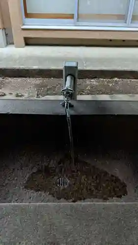 八所神社の手水舎