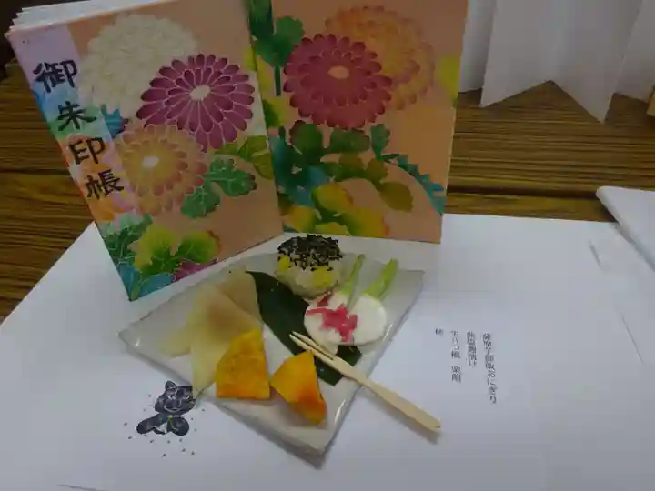 弥生神社の食事