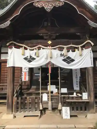 甲斐奈神社の本殿