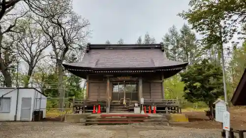 愛國神社の本殿