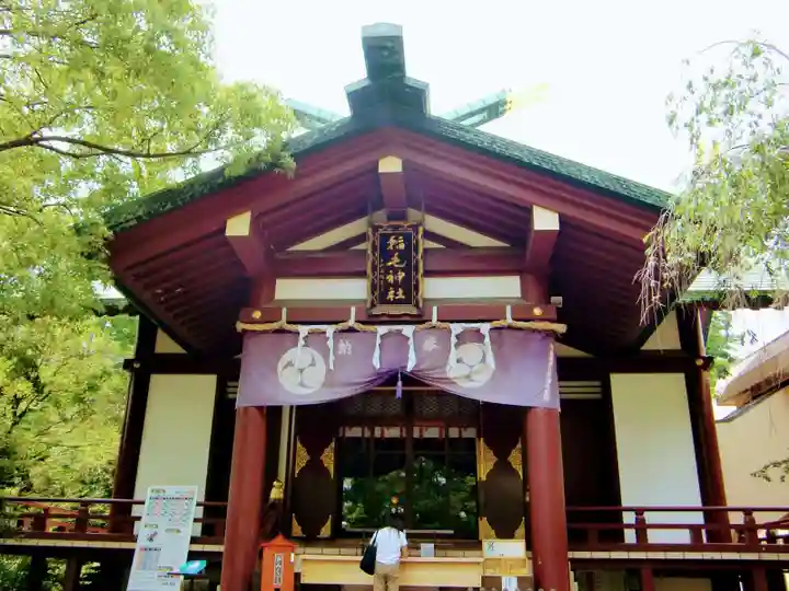 稲毛神社の本殿・本堂