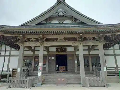 光明寺の本殿・本堂