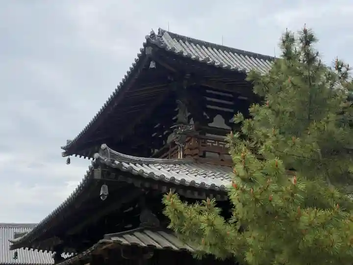 法隆寺の{uncategorized: "未分類", other: "その他", undefined: "問題あり", building: "その他建物", grave: "お墓", sacred_gate: "鳥居", guardian: "狛犬", statue: "像", buddha: "仏像", history: "歴史", nature: "自然", garden: "庭園", animal: "動物", pagoda: "塔", temizu: "手水舎", mountain_gate: "山門・神門", sanctuary: "本殿・本堂", subordinate: "末社・摂社", art: "芸術", scenery: "景色", jizo: "地蔵", ema: "絵馬", goshuin: "御朱印", omikuji: "おみくじ", items: "授与品その他", amulet: "お守り", goshuincho: "御朱印帳", eats: "食事", festival: "お祭り", votive_dance: "神楽", shichigosan: "七五三参", wedding: "結婚式", experience: "体験その他", initially: "初詣", around: "周辺", anti_infection: "感染症対策"}