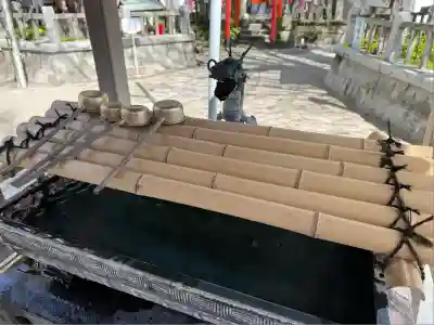 海南神社の手水舎