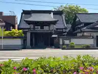 蓮光寺(富山県)