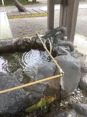 田縣神社の手水舎