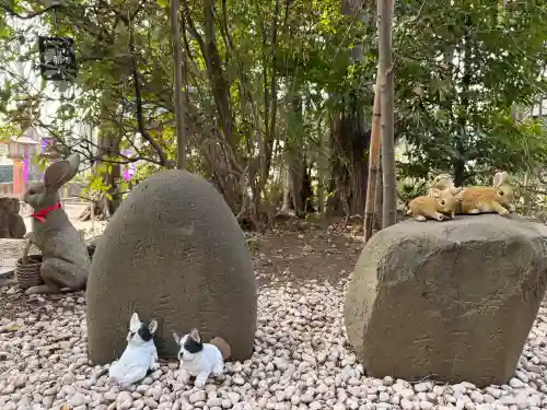 北澤八幡神社の{uncategorized: "未分類", other: "その他", undefined: "問題あり", building: "その他建物", grave: "お墓", sacred_gate: "鳥居", guardian: "狛犬", statue: "像", buddha: "仏像", history: "歴史", nature: "自然", garden: "庭園", animal: "動物", pagoda: "塔", temizu: "手水舎", mountain_gate: "山門・神門", sanctuary: "本殿・本堂", subordinate: "末社・摂社", art: "芸術", scenery: "景色", jizo: "地蔵", ema: "絵馬", goshuin: "御朱印", omikuji: "おみくじ", items: "授与品その他", amulet: "お守り", goshuincho: "御朱印帳", eats: "食事", festival: "お祭り", votive_dance: "神楽", shichigosan: "七五三参", wedding: "結婚式", experience: "体験その他", initially: "初詣", around: "周辺", anti_infection: "感染症対策"}