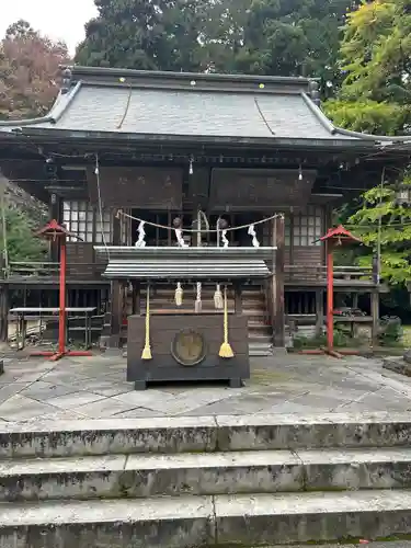 瀧尾神社の本殿