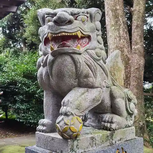 温泉神社の狛犬