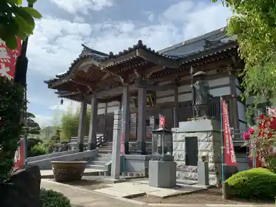 華藏院の本殿・本堂