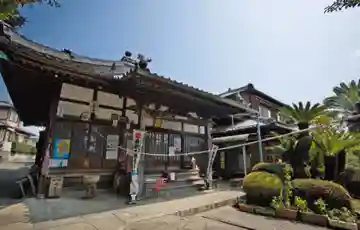 観音寺の本殿・本堂