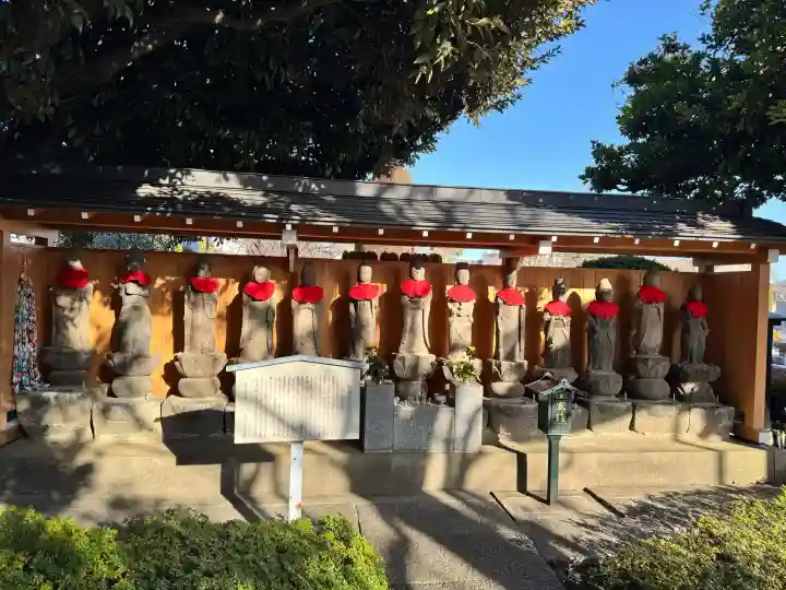 福蔵院の{uncategorized: "未分類", other: "その他", undefined: "問題あり", building: "その他建物", grave: "お墓", sacred_gate: "鳥居", guardian: "狛犬", statue: "像", buddha: "仏像", history: "歴史", nature: "自然", garden: "庭園", animal: "動物", pagoda: "塔", temizu: "手水舎", mountain_gate: "山門・神門", sanctuary: "本殿・本堂", subordinate: "末社・摂社", art: "芸術", scenery: "景色", jizo: "地蔵", ema: "絵馬", goshuin: "御朱印", omikuji: "おみくじ", items: "授与品その他", amulet: "お守り", goshuincho: "御朱印帳", eats: "食事", festival: "お祭り", votive_dance: "神楽", shichigosan: "七五三参", wedding: "結婚式", experience: "体験その他", initially: "初詣", around: "周辺", anti_infection: "感染症対策"}