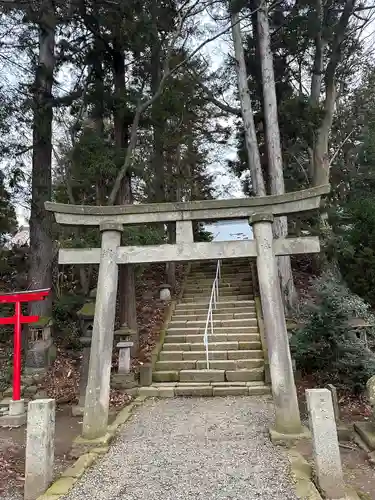 一箕山八幡神社の鳥居