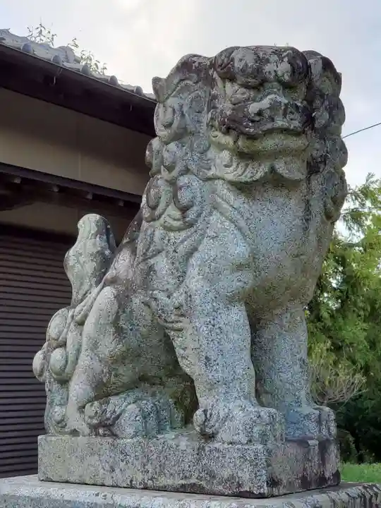 高師神社の狛犬