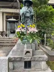 普門院の像