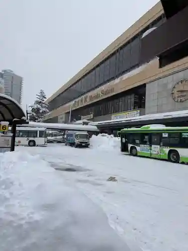 三ツ石神社の周辺