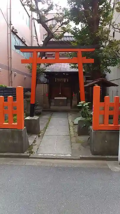 出世稲荷神社(柳森神社境外摂社)の鳥居