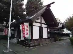 母智丘神社の本殿