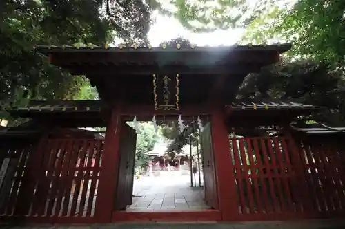 金王八幡宮の山門・神門