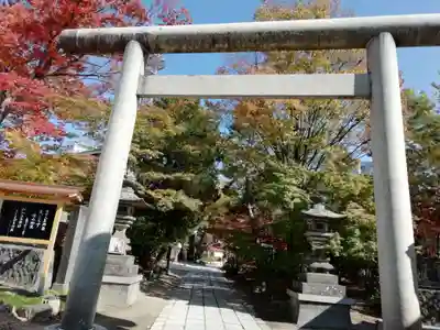 四柱神社の鳥居