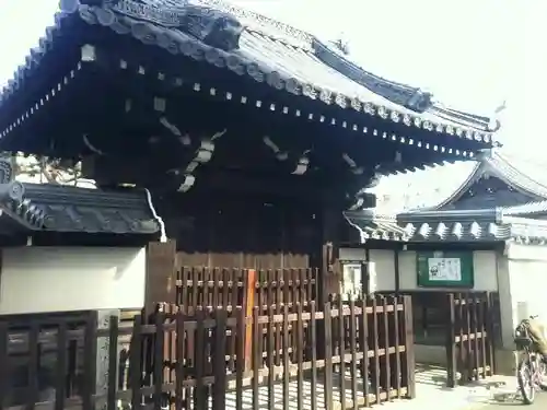 大福寺（浪華仮病院跡）の山門・神門